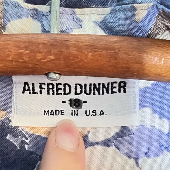 Vintage Alfred Dunner ~ Women’s Size 18 ~ Hawaiian Style Button Down - Picture 3 of 5